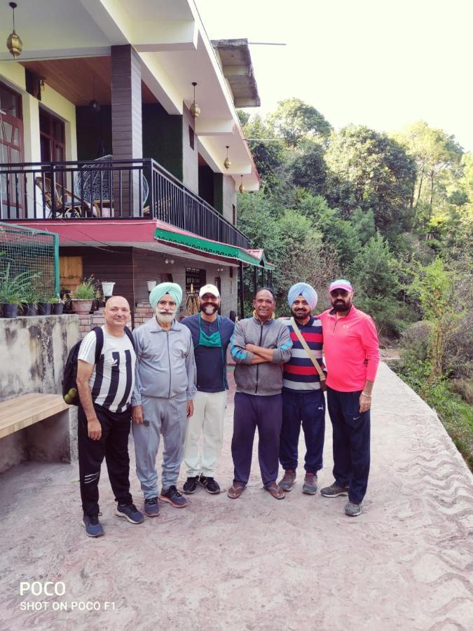 The Asgard Kasauli Bed & Breakfast Luaran gambar